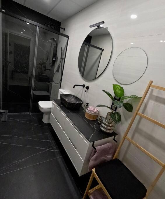 Apartment Loft Puerta De Capitulares *